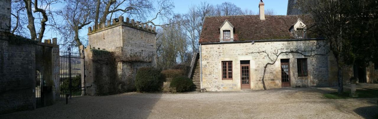 Chateau De Vault De Lugny Hotel Exterior photo