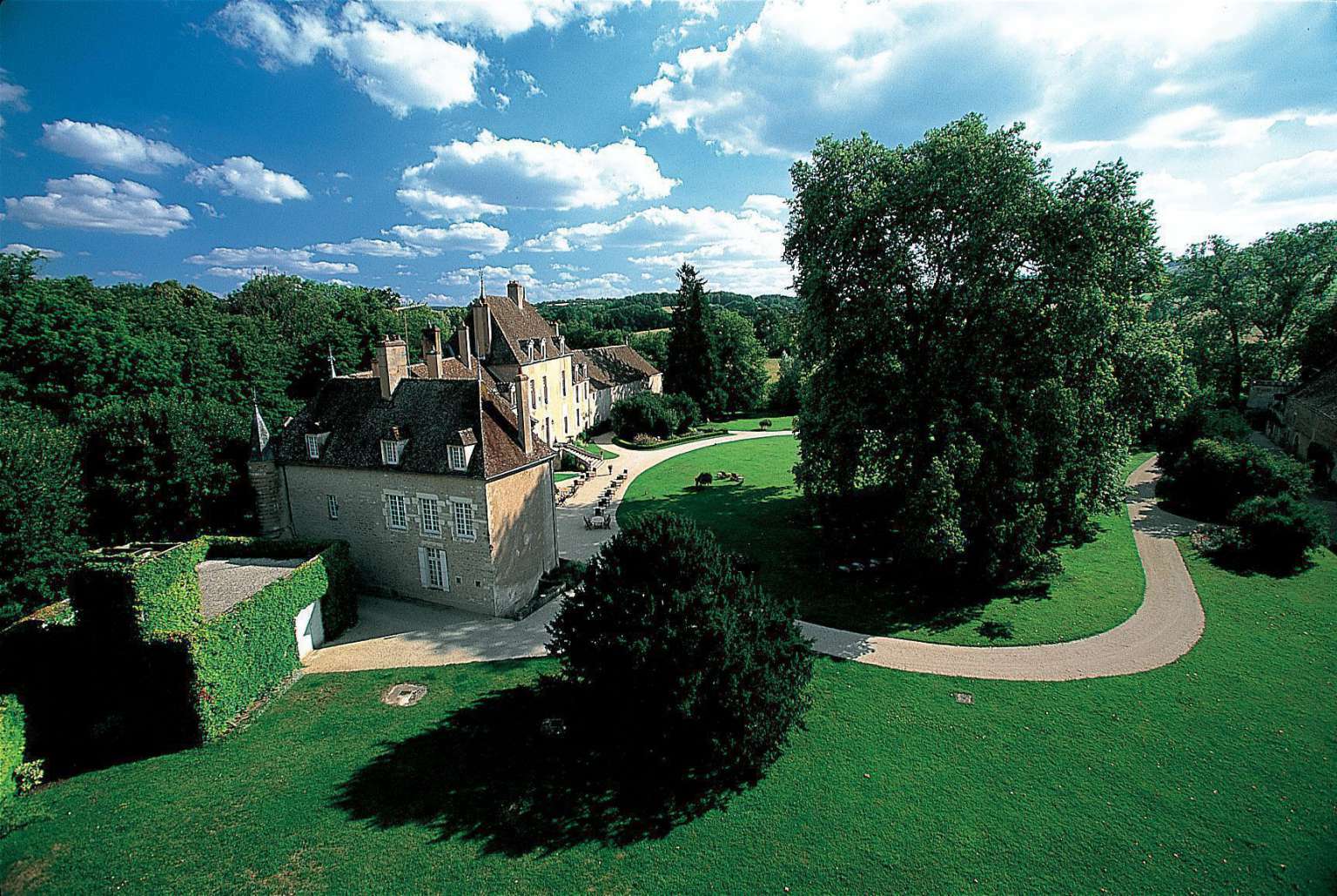 Chateau De Vault De Lugny Hotel Exterior photo